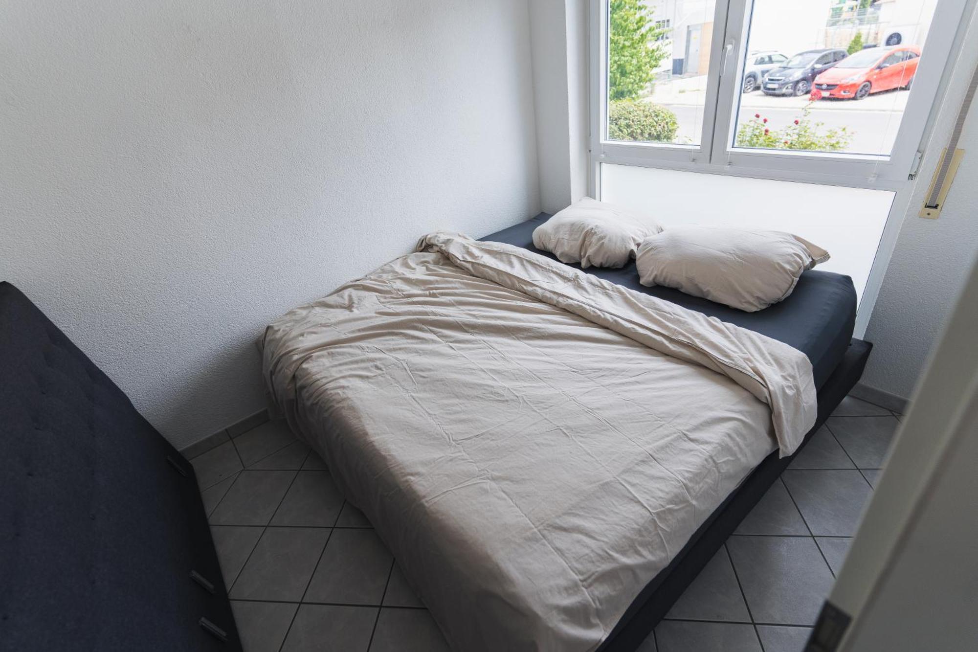 Appartment In Den Weinbergen Bei Mainz - Mit 2X Doppelzimmern, 1X Grosses Wohnzimmer, Bad & Kueche Stadecken-Elsheim Екстер'єр фото